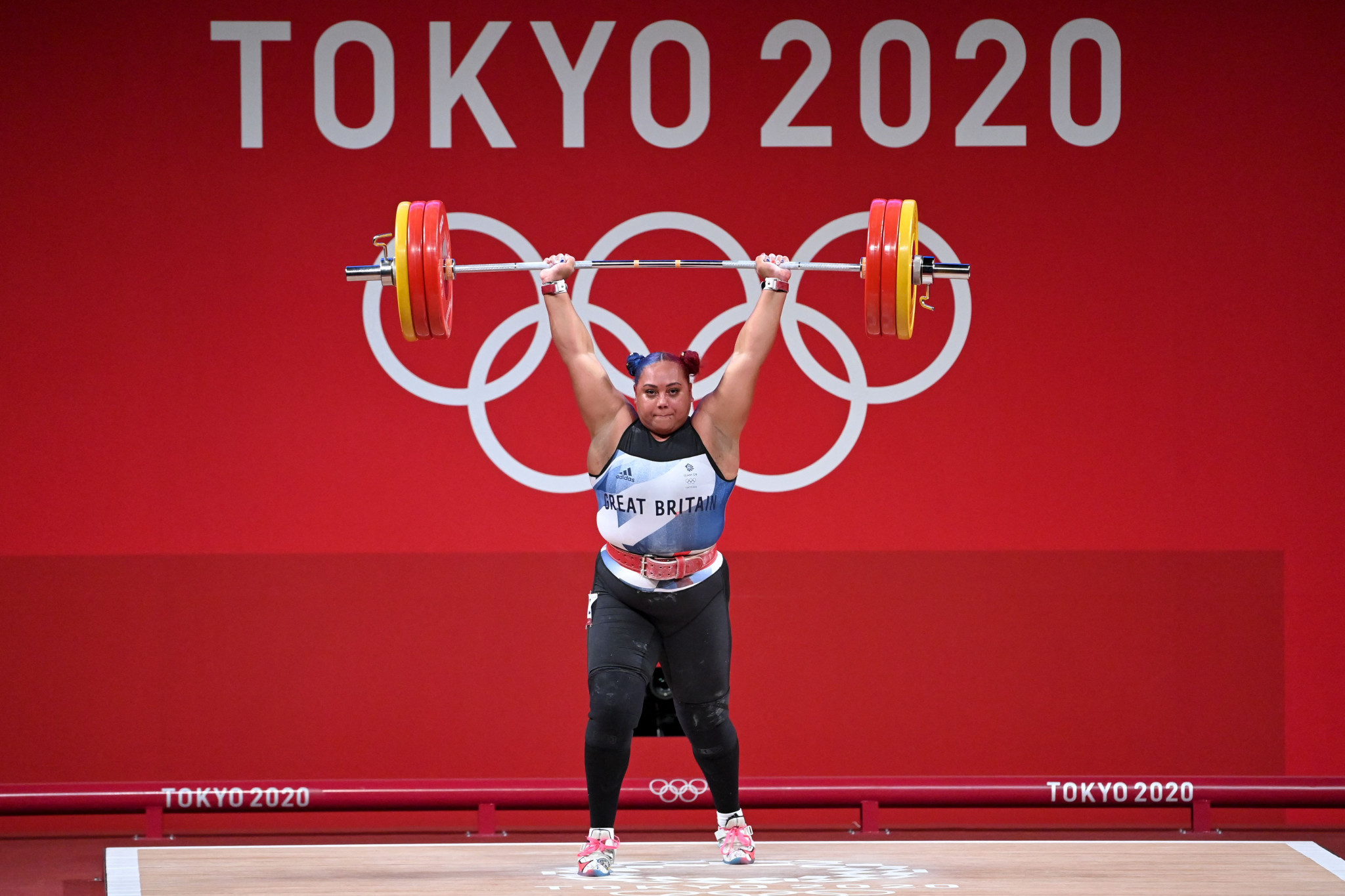Emily Campbell produced a lift of 161kg to secure the silver medal in the over-87kg category at Tokyo 2020 ©Getty Images
