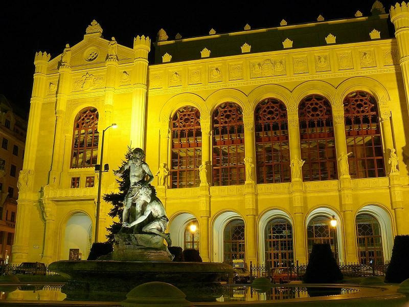 The FINA Aquatics Gala took place at the elegant and historic Vigadó Concert Hall ©Wikipedia