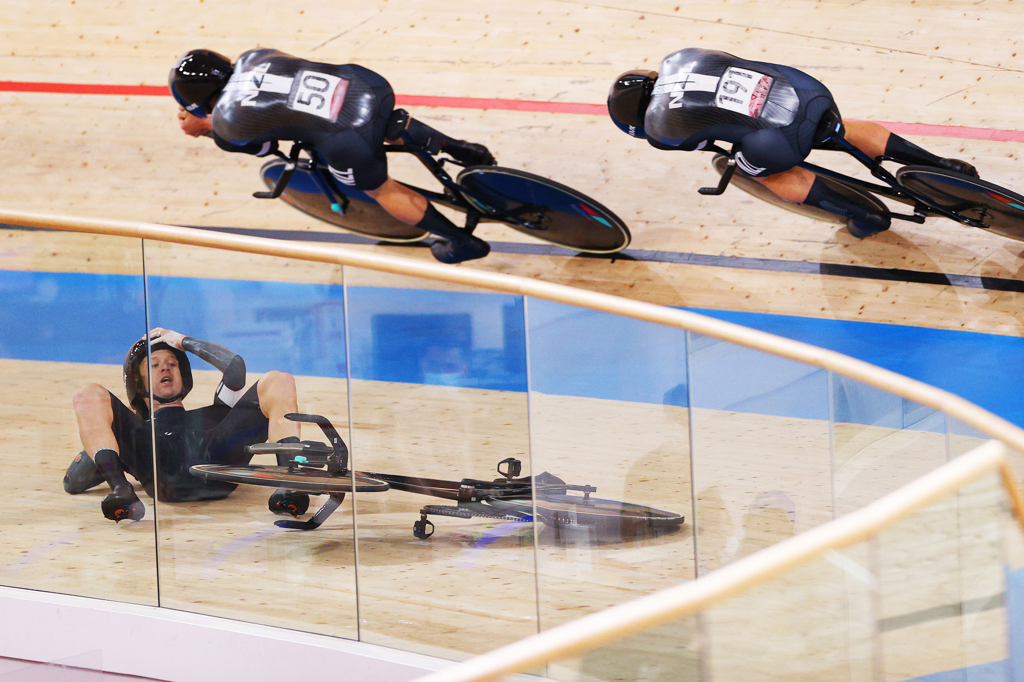 New Zealand's hopes of bronze were ended by a crash ©Getty Images
