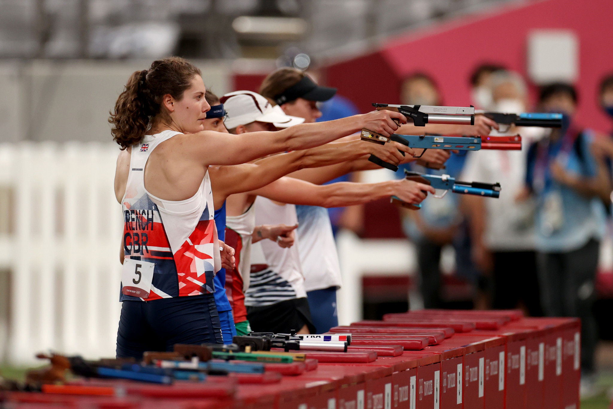 Britain's Kate French, nearest the camera, claimed victory in the women's modern pentathlon after an impressive performance in the laser run ©Getty Images