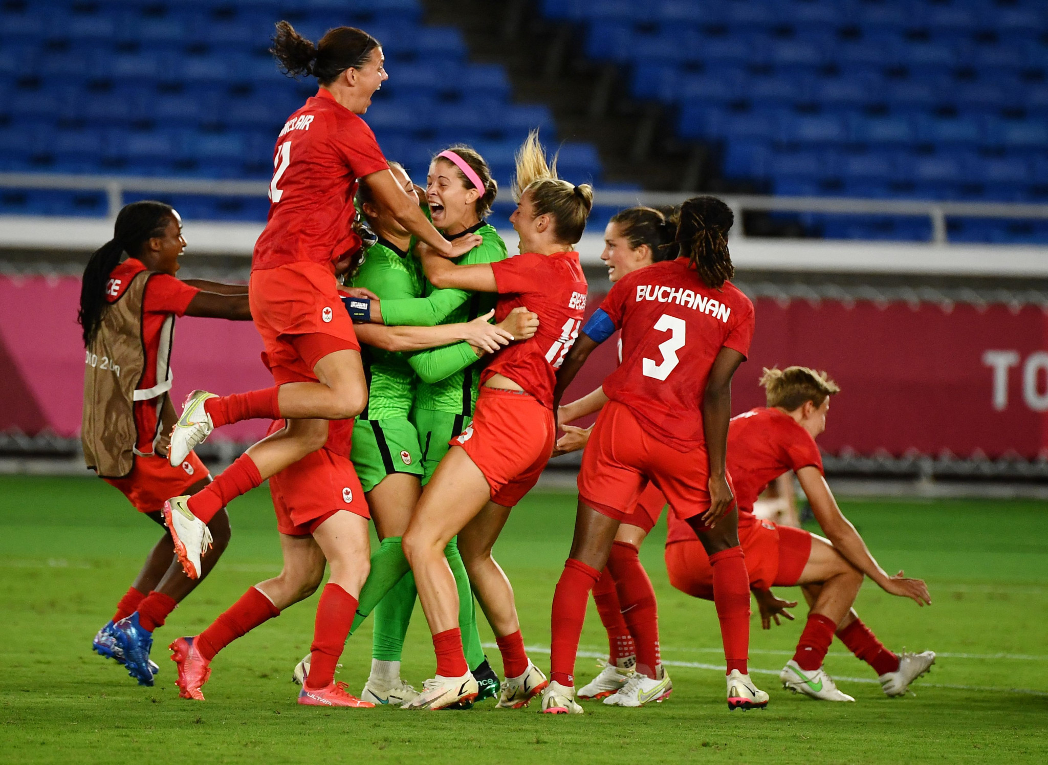 Canada's players celebrate after Julia Grosso netted the match-winning penalty ©Getty Images