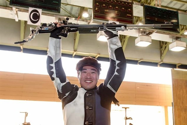 Kim Jong-Hyun earned his second gold of the qualifier ©ISSF