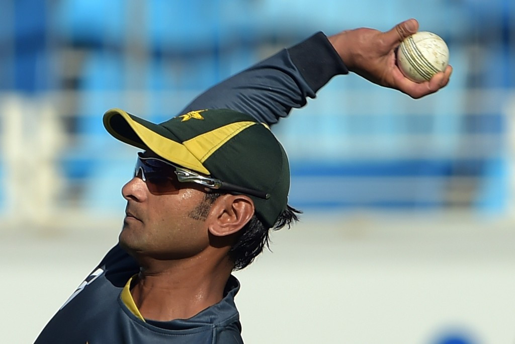 Hafeez unable to bowl in Pakistan Super League after organisers enforce ICC standards