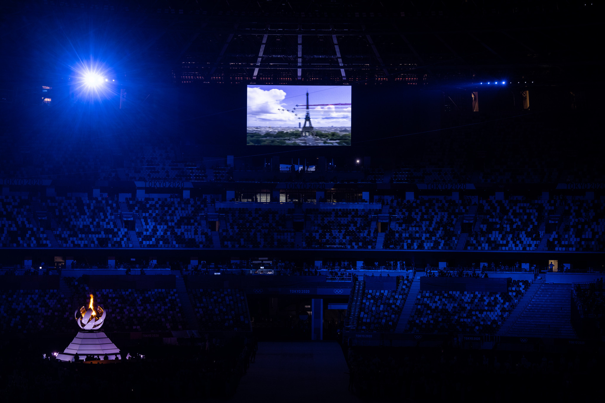 A video presentation from Paris 2024 was shown in the Olympic Stadium during the Tokyo 2020 Closing Ceremony ©Getty Images