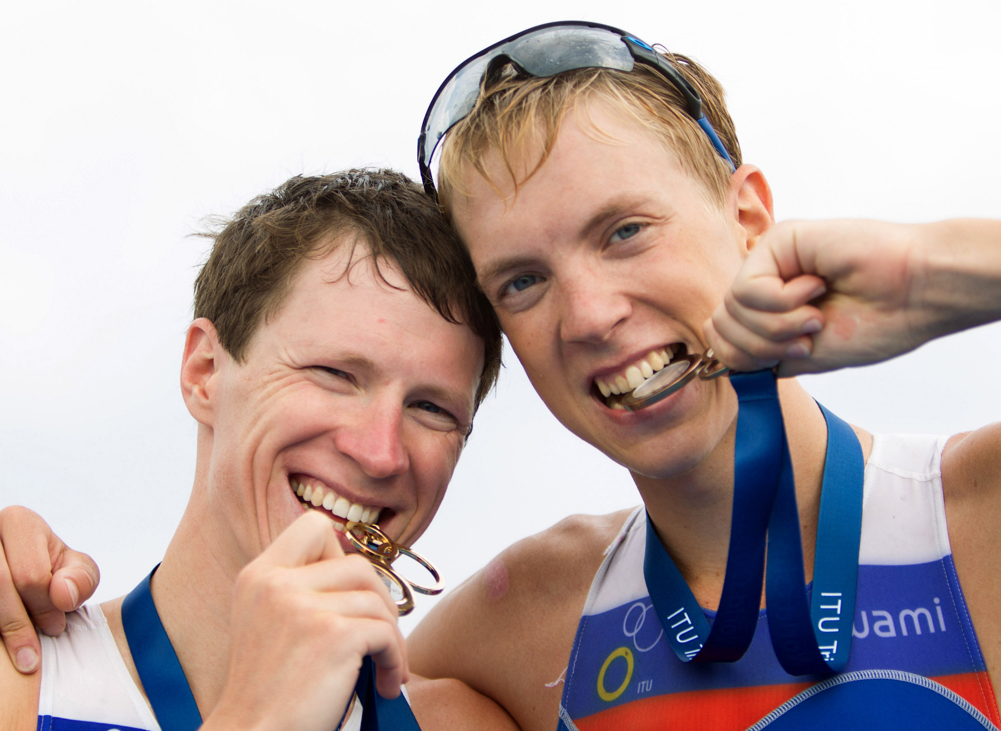 Igor Polyanski, right, won a bronze medal at the 2012 Tongyeong ITU Triathlon World Cup ©Getty Images