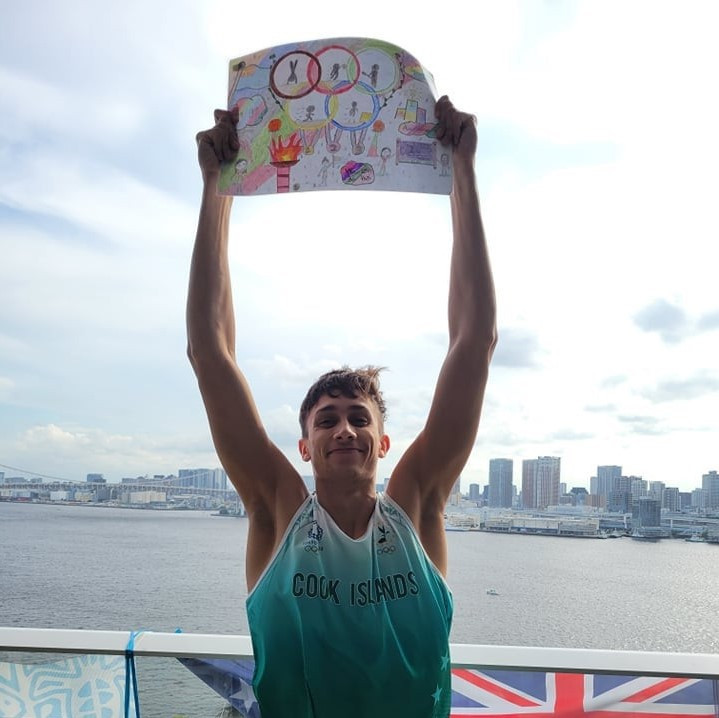 Cook Islands Olympians take competition winners' posters to Tokyo 2020