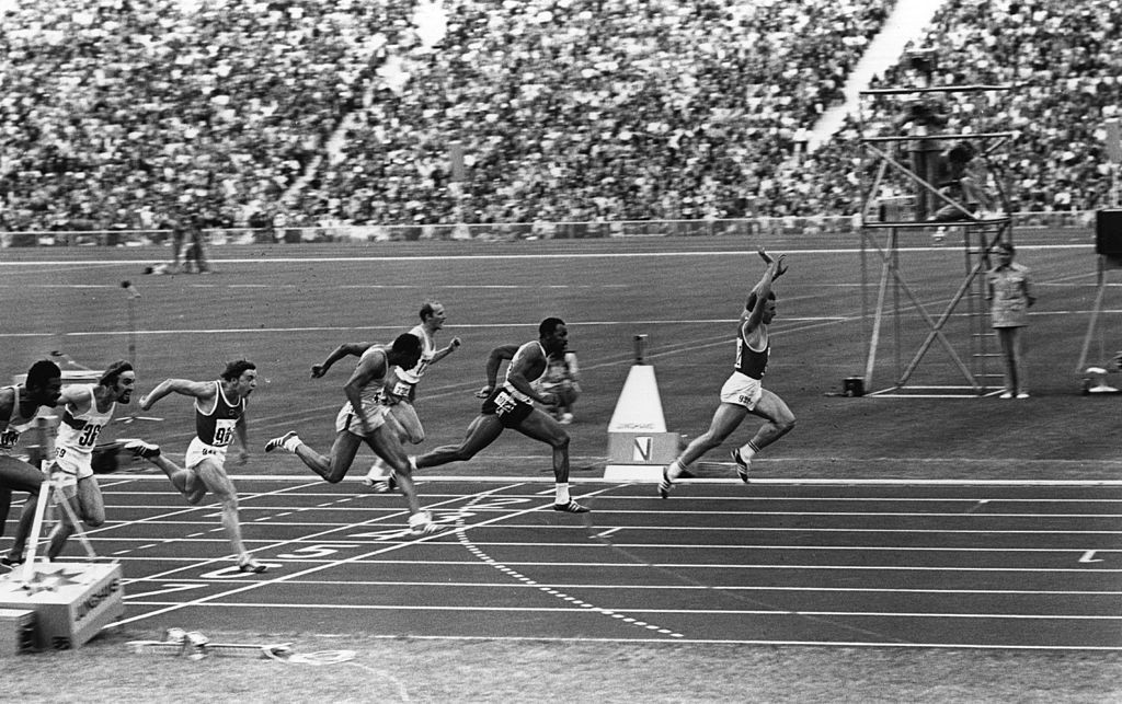Valeriy Borzov of the Soviet Union wins the men's 100m title at the 1972 Olympics in a final that lacked the two top US sprinters, Eddie Hart and Rey Robinson, after a mix-up over the timing of their quarter-finals ©Getty Images
