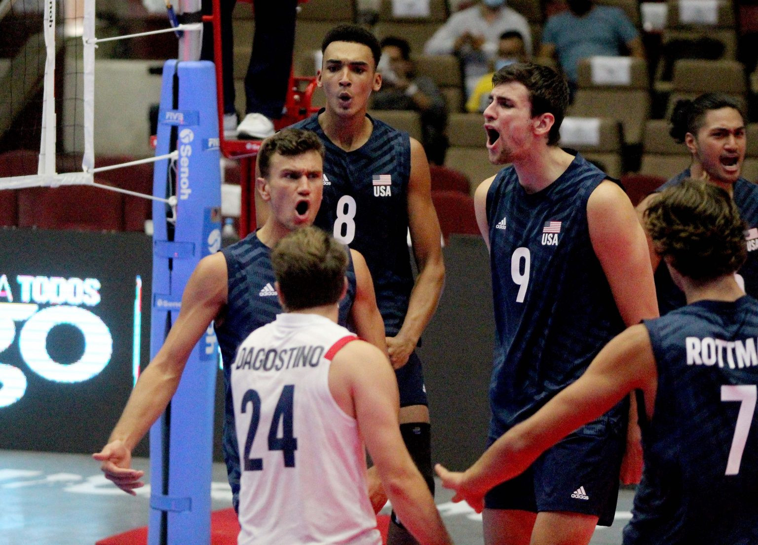 The United States defeated Guatemala in five sets ©NORCECA