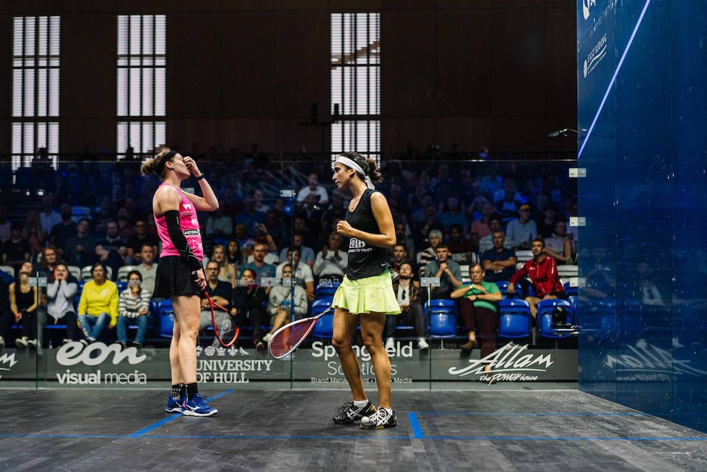 World number two Nouran Gohar, right, continued her defence of the title with a 3-1 win against fifth seed Sarah-Jane Perry ©PSA