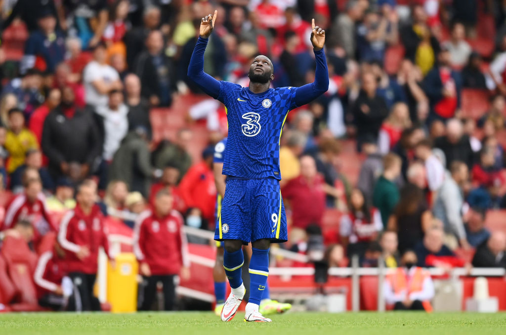 Chelsea's new signing Romelu Lukaku celebrates after Saturday's victory over Arsenal in the Premier League match in front of a full crowd at Emirates Stadium ©Getty Images