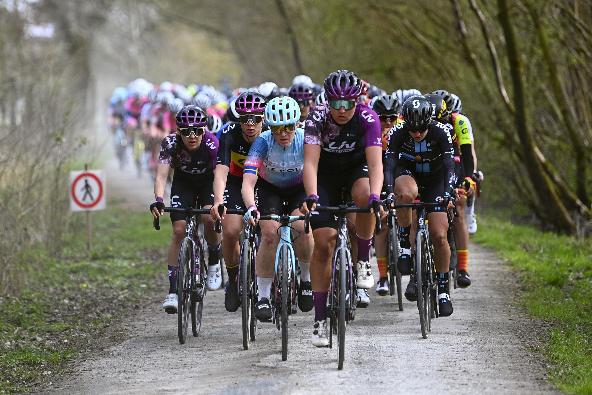 Jackson wins her first Women's WorldTour race in stage one of Holland Ladies Tour