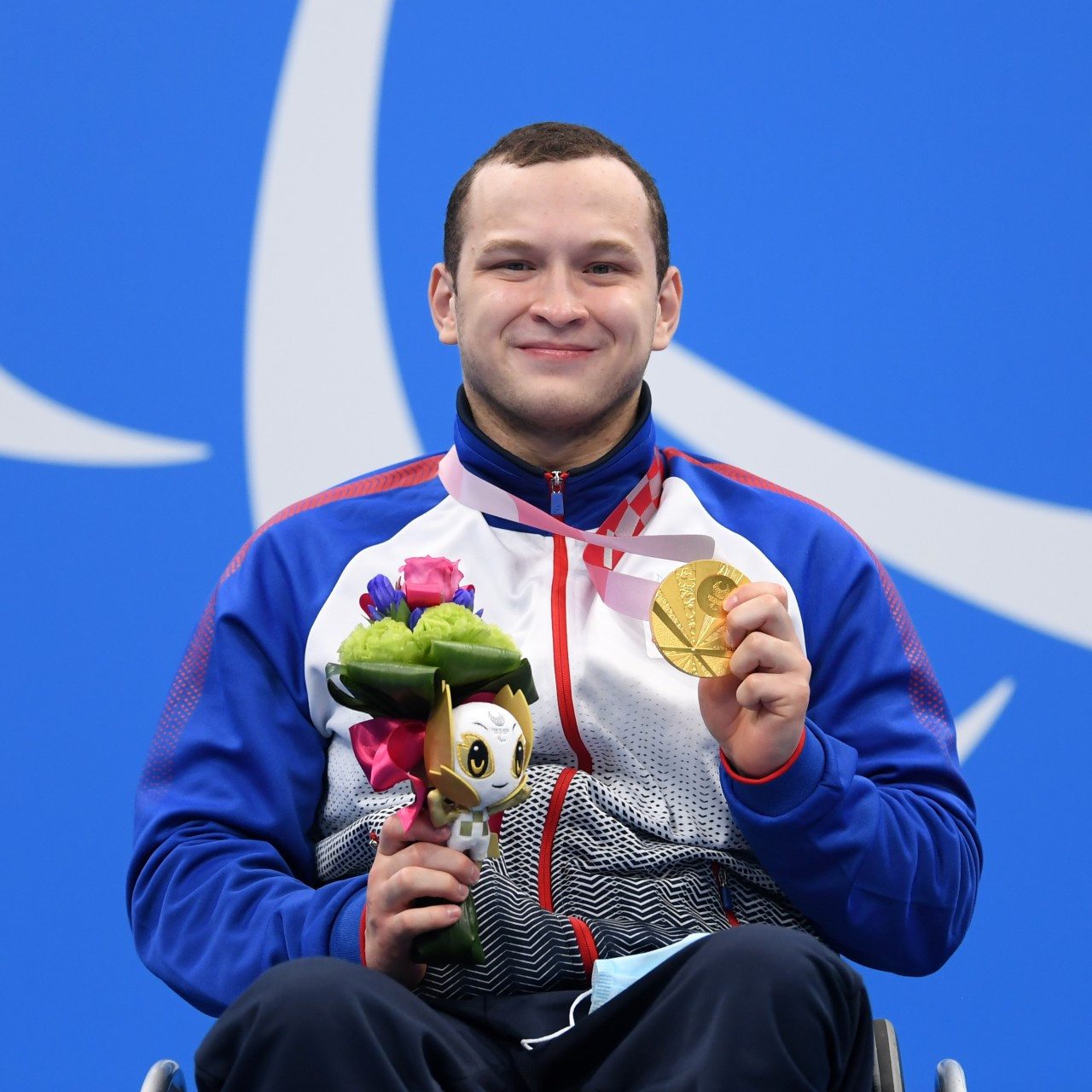 Dmitrii Cherniaev won 100 metres breaststroke SB4 gold at the Tokyo 2020 Paralympics ©Getty Images