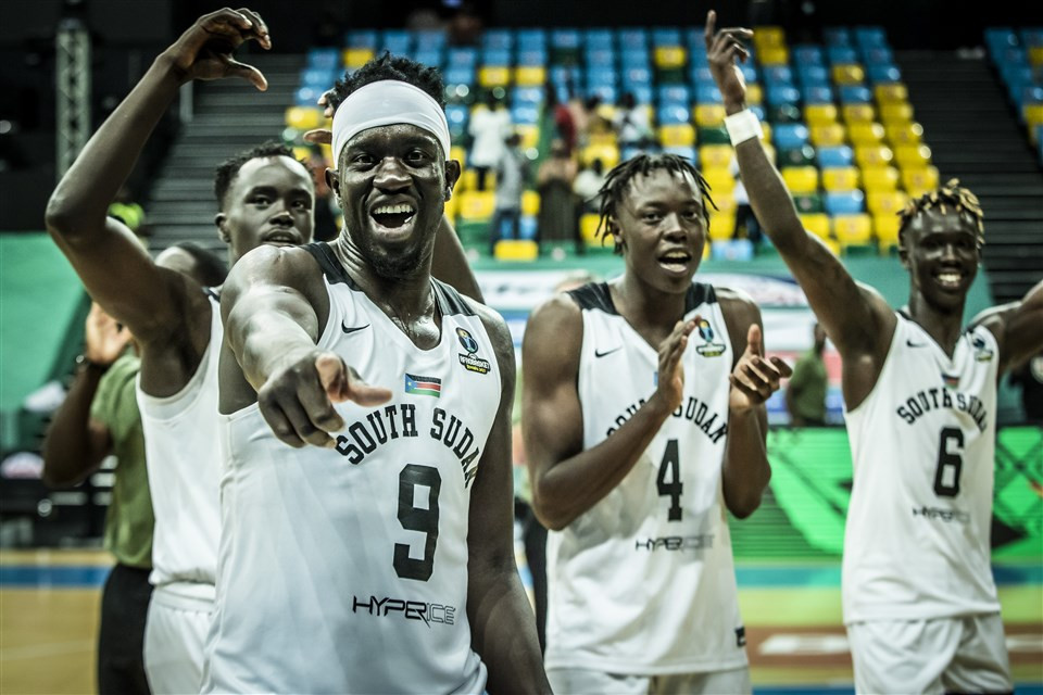South Sudan celebrate reaching the quarter-finals of AfroBasket 2021 ©fiba.basketball
