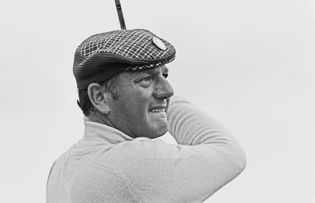 Argentina's 1967 Open winner Roberto De Vicenzo missed the play-off at the 1968 Masters after signing a scorecard that erroneously showed him as having scored an extra shot on his final round ©Getty Images