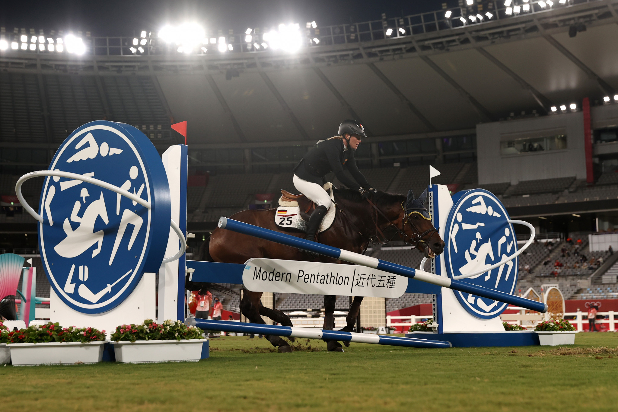 Saint Boy refused to jump during the riding discipline at the Tokyo 2020 Olympics, after which Kim Raisner struck the horse ©Getty Images