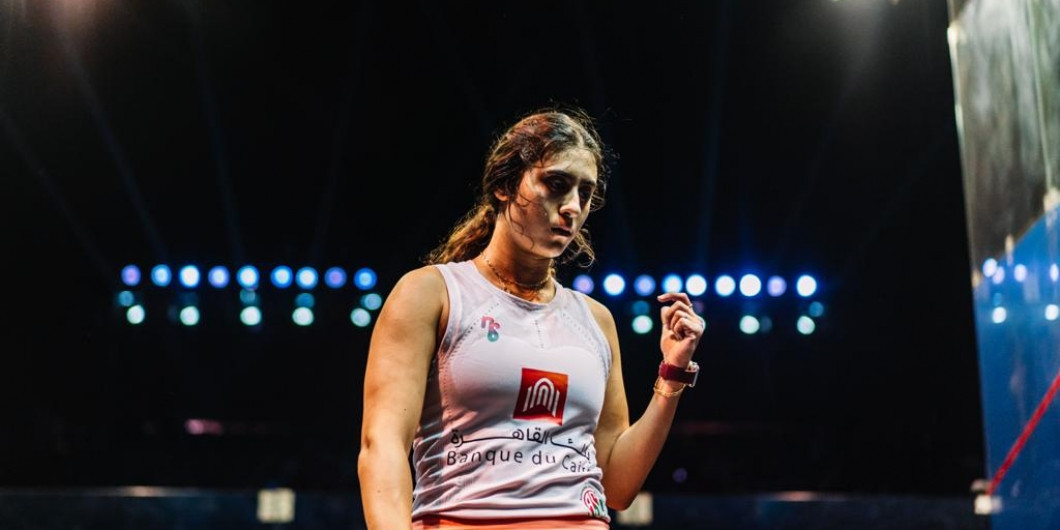 Women's world number one and defending champion Nour El Sherbini eased through to the semi-finals at the expense of Farida Mohamed ©PSA