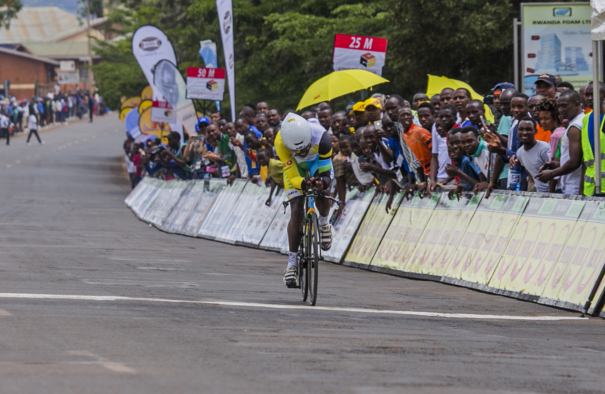 Tour of Rwanda in Kigali draws in large crowds as the sport continues to grow in the African nation ©Getty Images