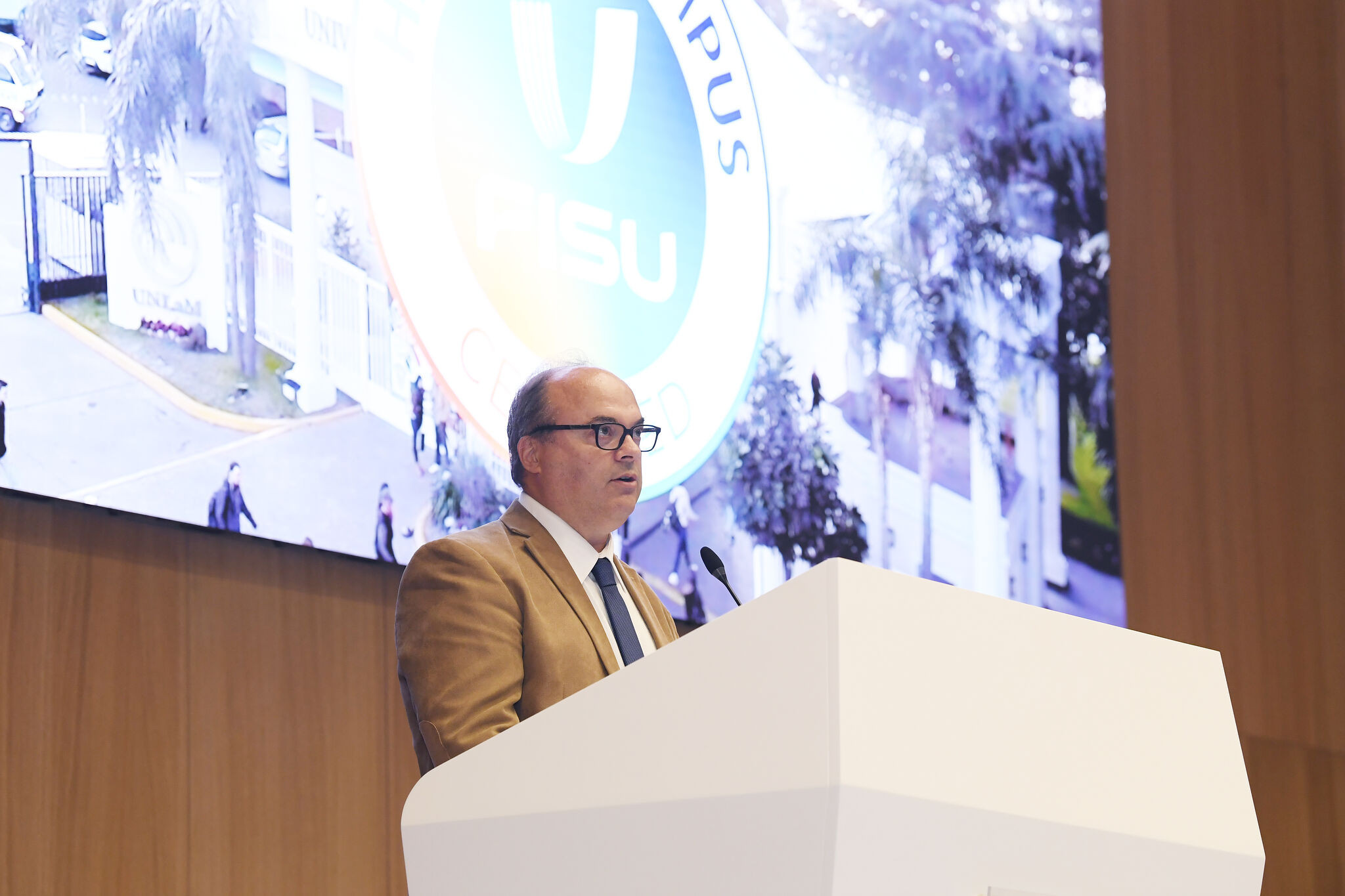 FISU director of Healthy Campus and universities relations Fernando Parente heralded the importance of the Healthy Campus programme, which will be rolled out across more Hungarian universities ©FISU