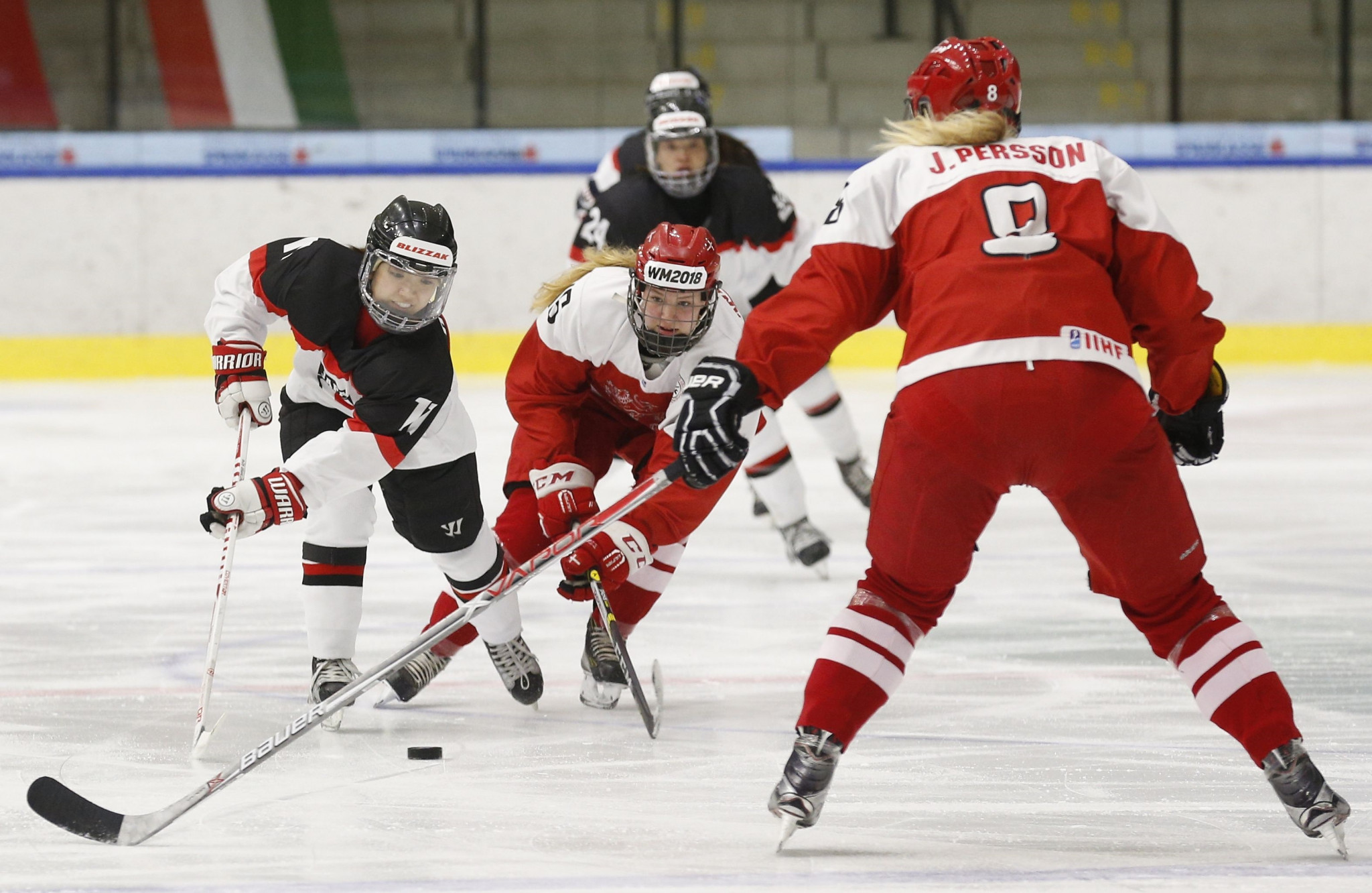 The IIHF is aiming to get more women involved in ice hockey ©Getty Images