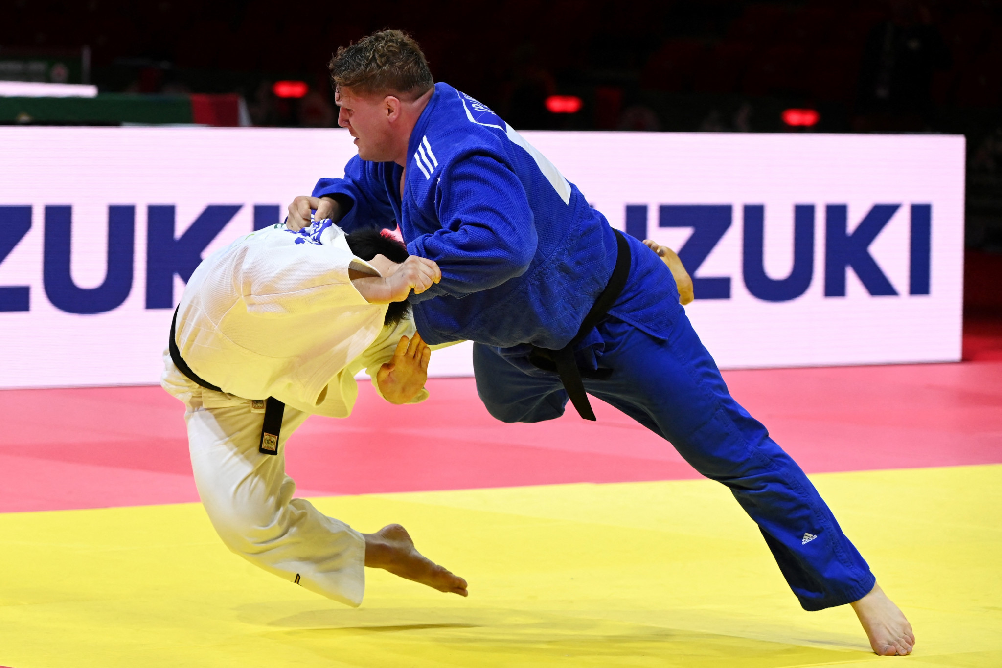 Jur Spijkers, right, secured gold in the men's over-100kg tournament in Zagreb ©Getty Images