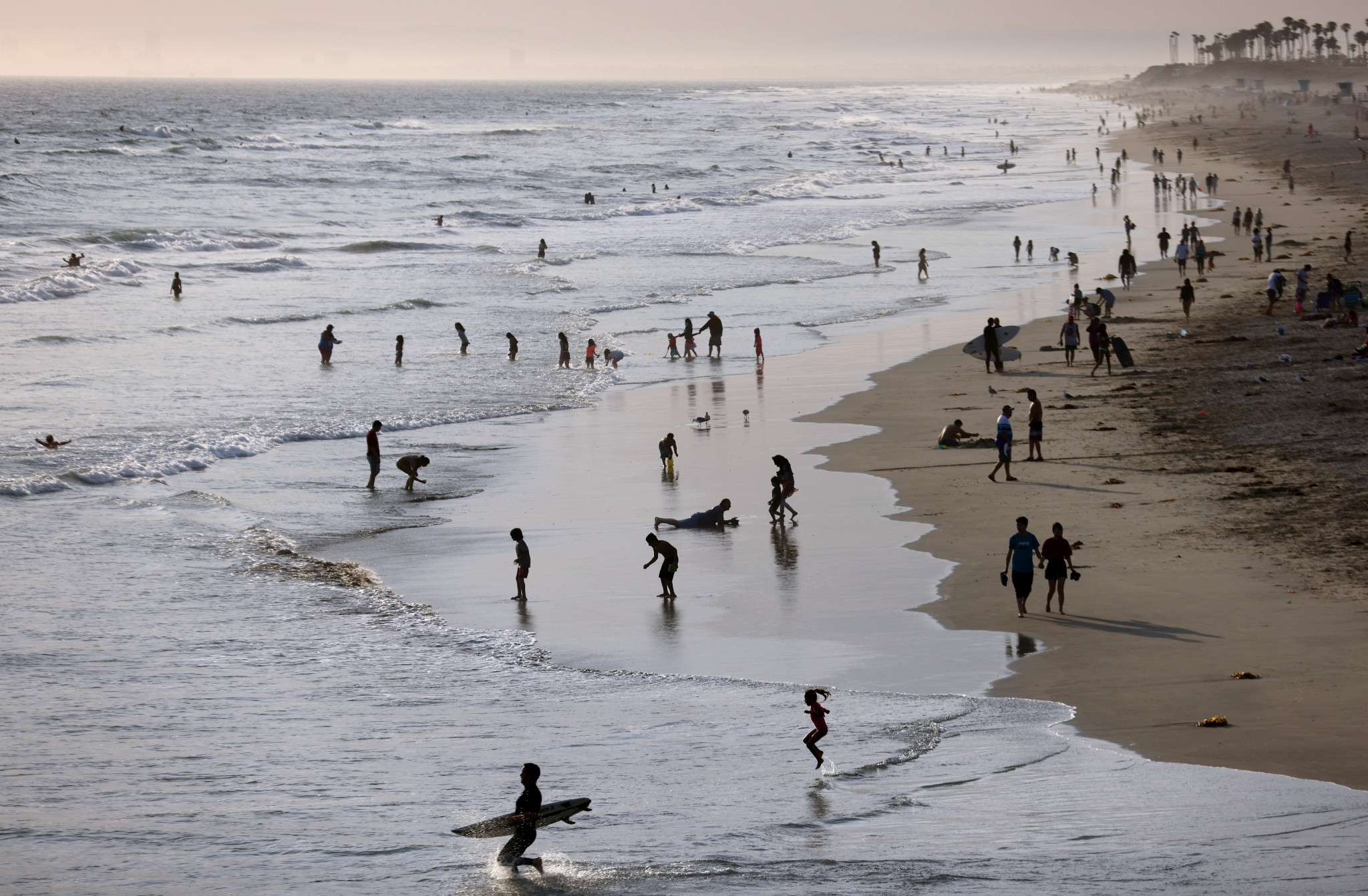 Huntington Beach passes resolution to seek to host surfing, skateboarding and BMX events at Los Angeles 2028