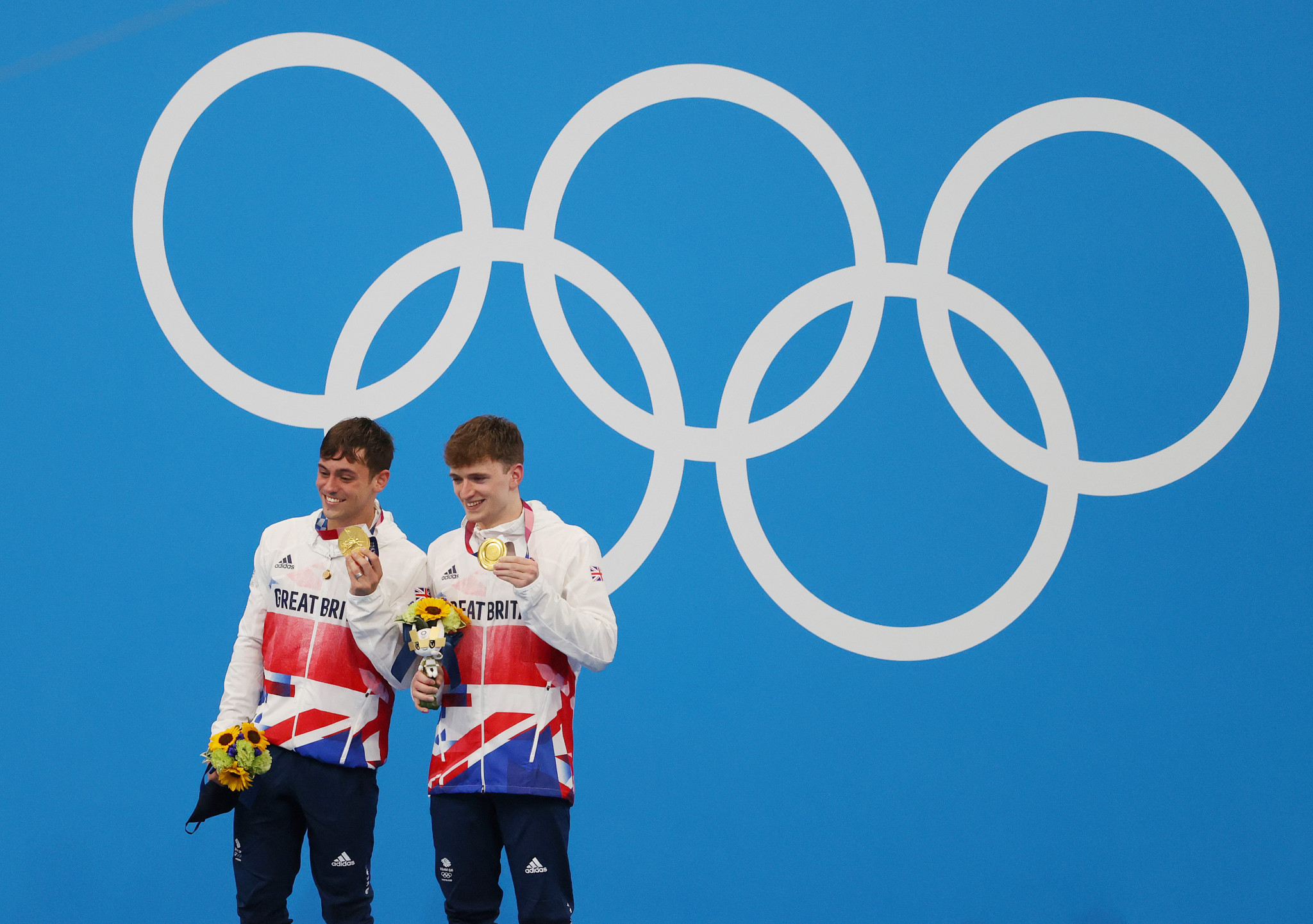 Tom Daley, left, and Matty Lee won the only Tokyo 2020 diving gold medal that did no end up in Chinese hands ©Getty Images
