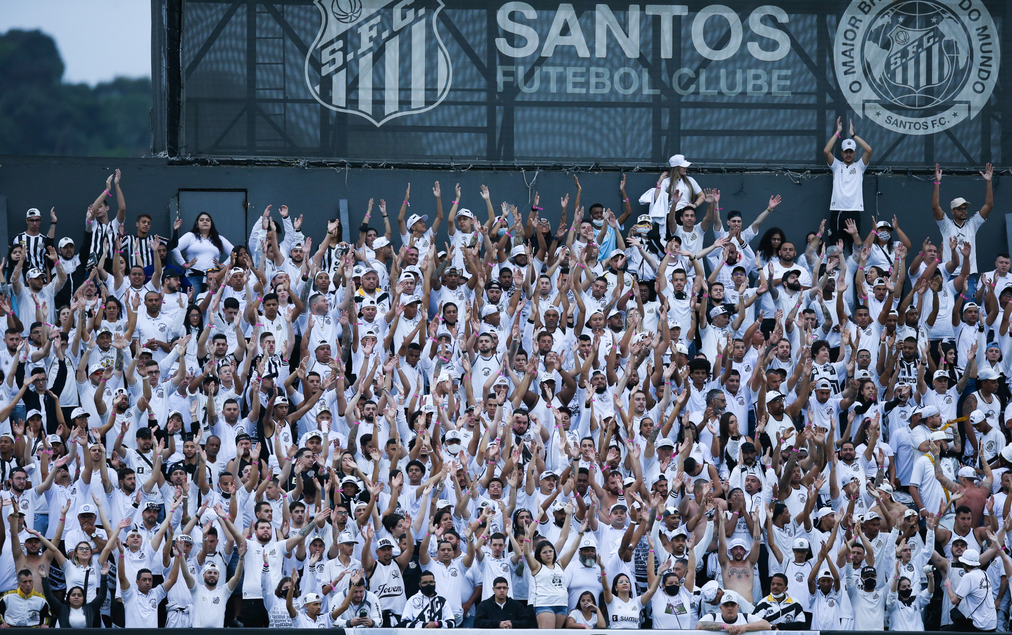 Supporters returned to the Estádio Urbano Caldeira for Santos' win against Grêmio, but were required to show proof of vaccination or a negative PCR test to enter ©Getty Images
