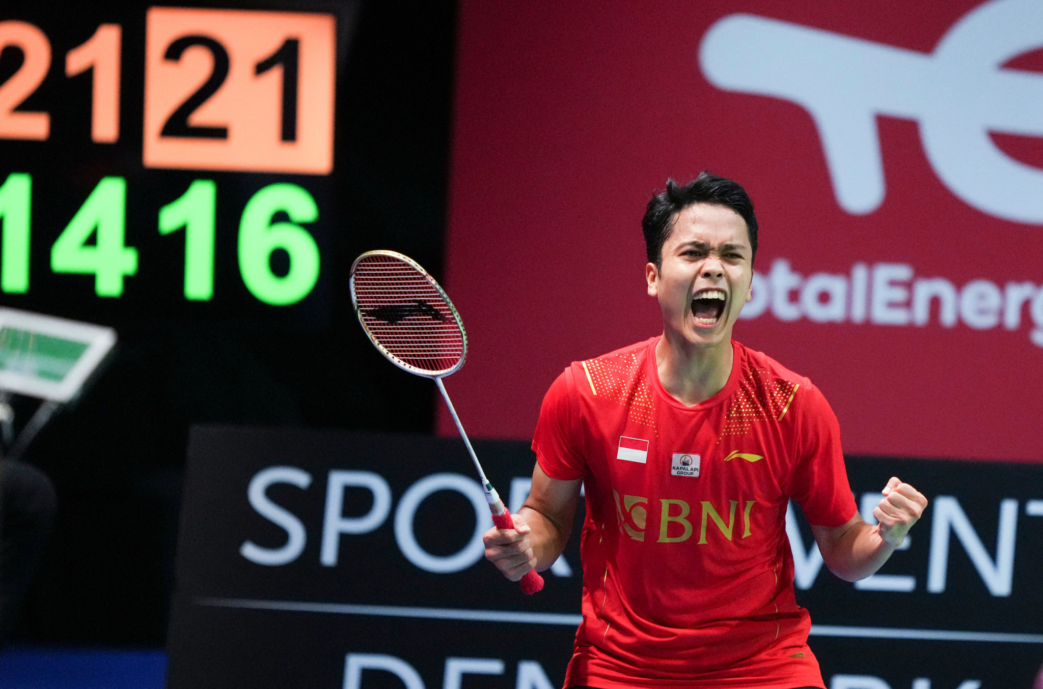 Anthony Sinisuka Ginting won his singles match to help Indonesia win the Thomas Cup 3-0 against China ©Getty Images