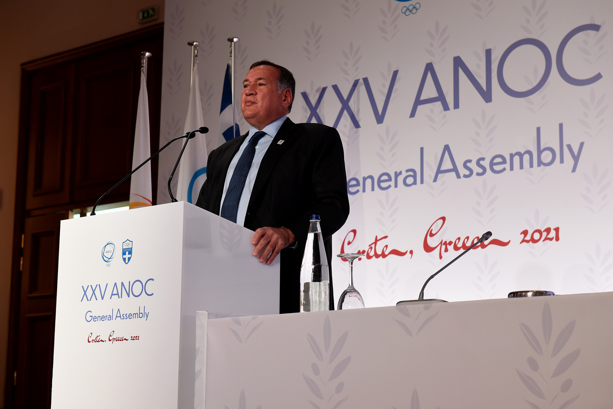 EOC and HOC President Spyros Capralos welcomed delegates to the event on the Greek island ©ANOC