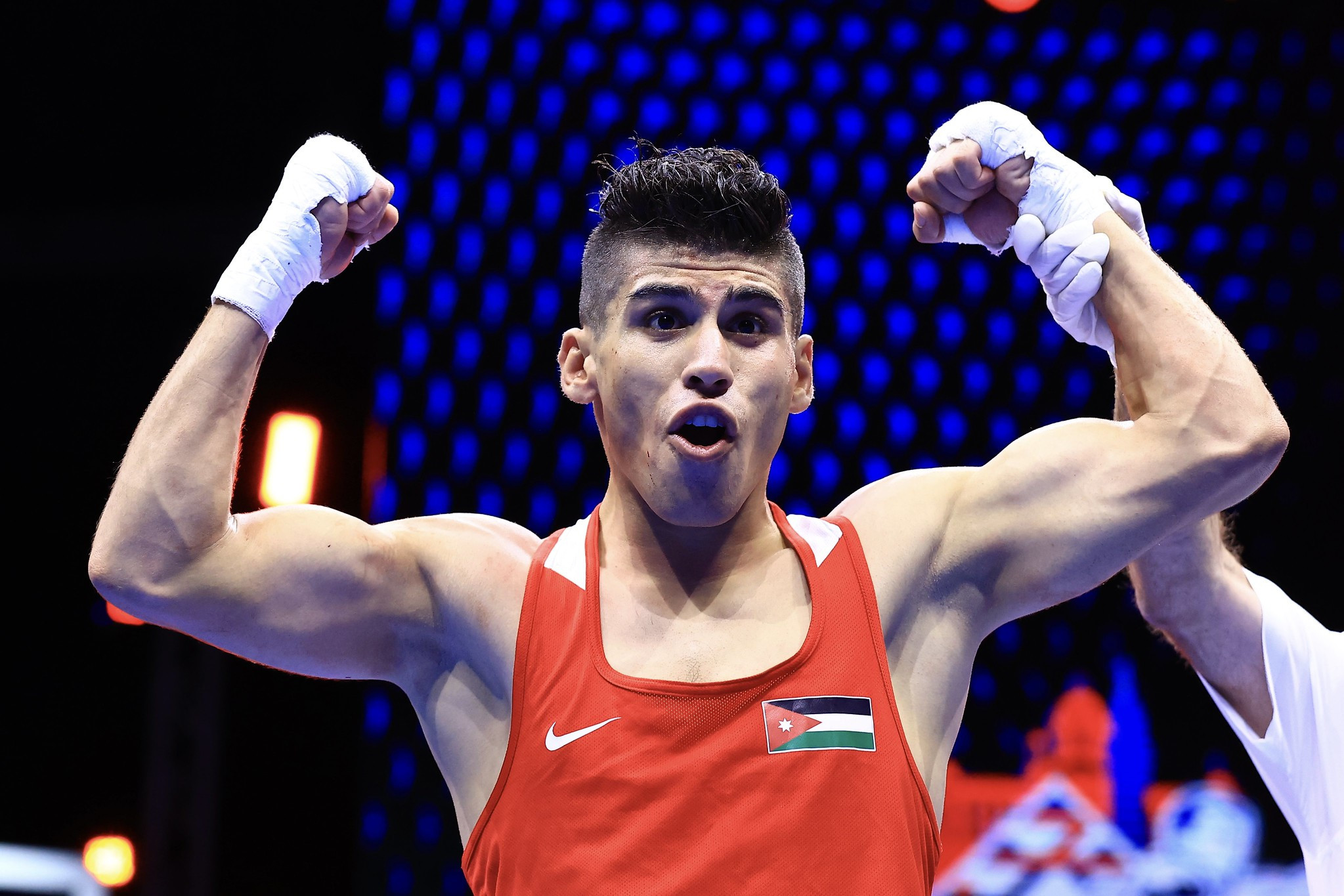 Jordan's Zeyad Eashash upset the Cuban Roniel Iglesias in their opening bout ©AIBA