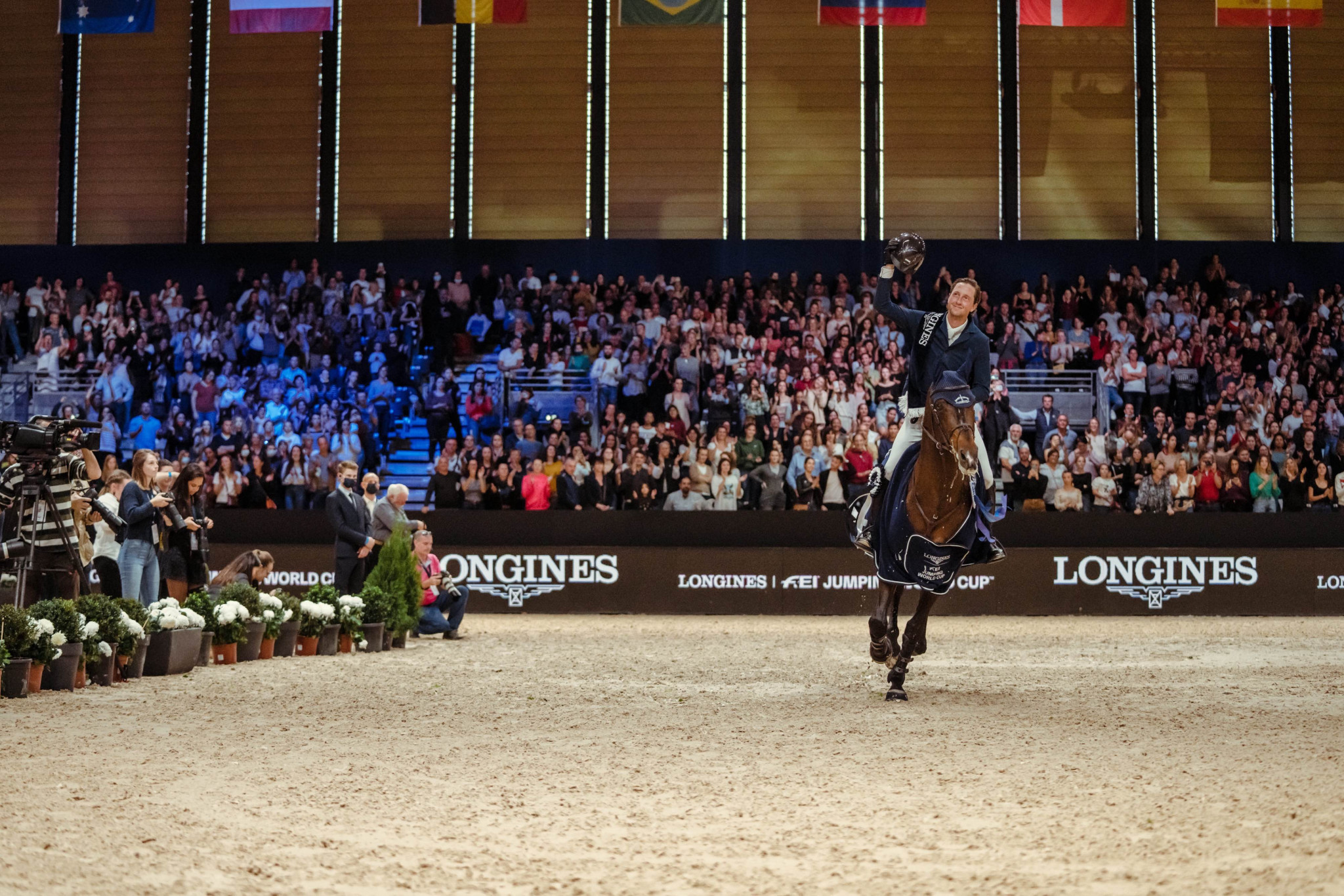 Fuchs wins FEI Jumping World Cup in Lyon after 11 horse jump-off