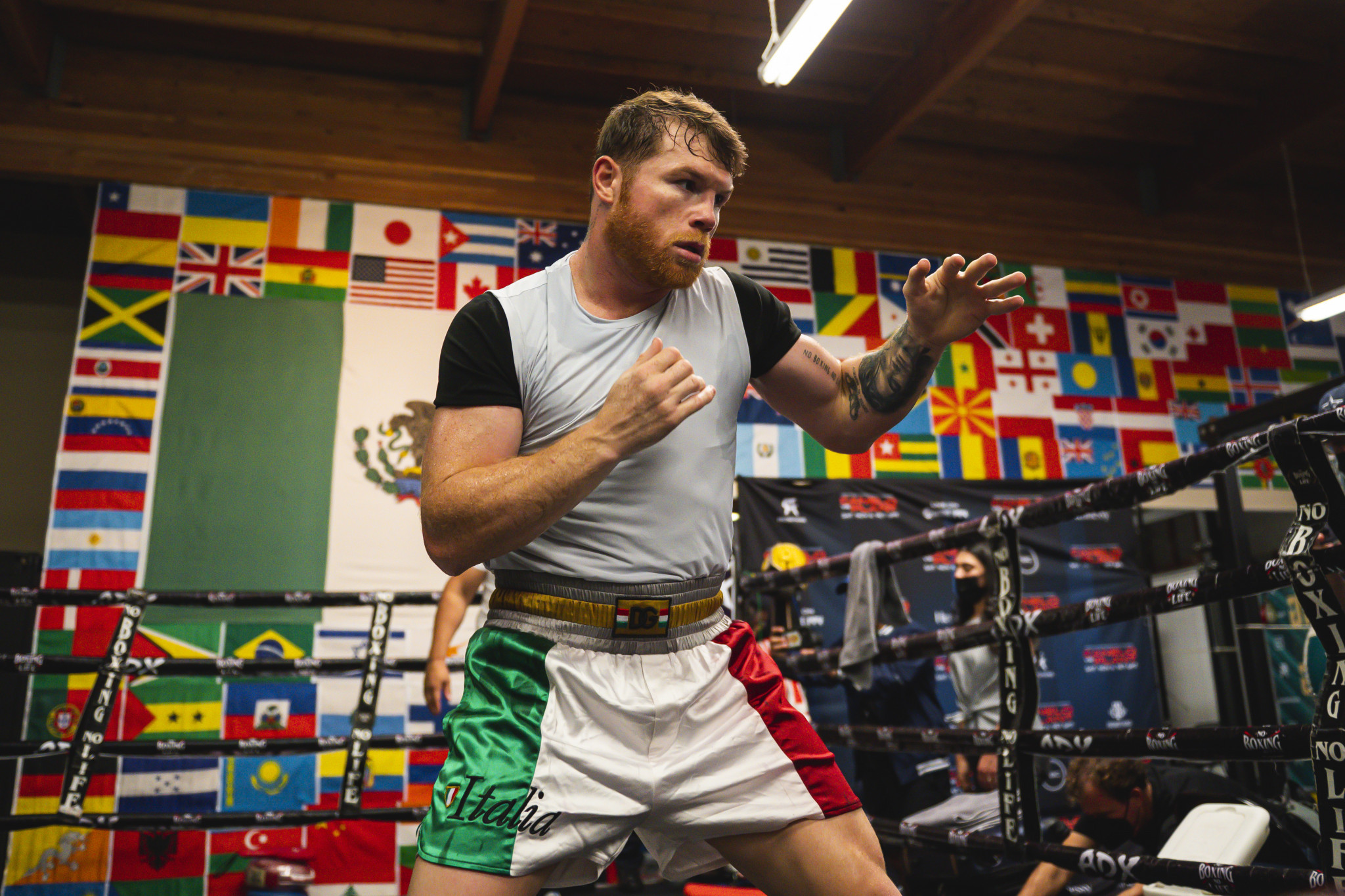 Canelo Álvarez is the regarded as the pound-for-pound greatest boxer in the world, though his record is tarnished by his drugs history ©Getty Images