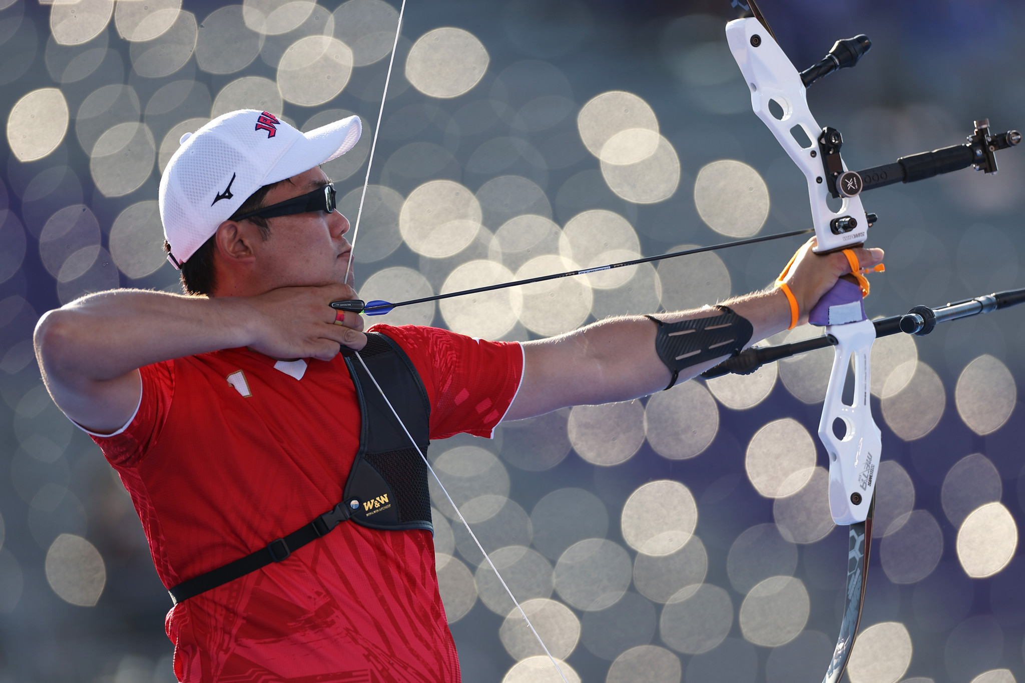 Takaharu Furukawa of Japan won gold alongside Tomomi Sugimoto in the inaugural Asian Games recurve mixed team competition in 2018 ©Getty Images