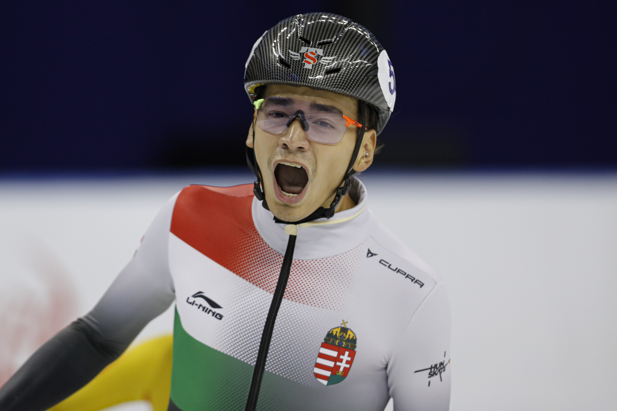 Hungary's Shaolin Sándor Liu clinched his second win of the season in the men's 500m ©Getty Images