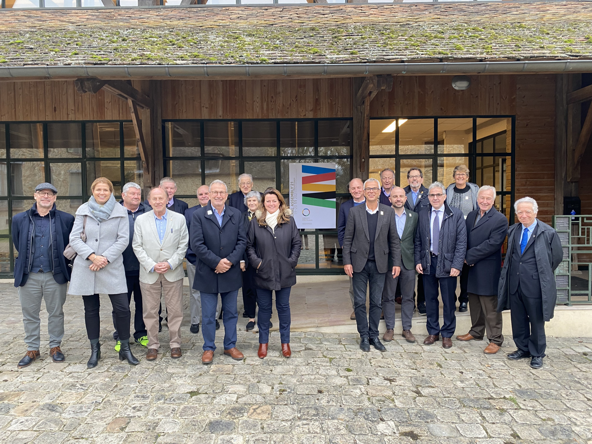 Olympic historians meet at home of Coubertin to celebrate 30th anniversary