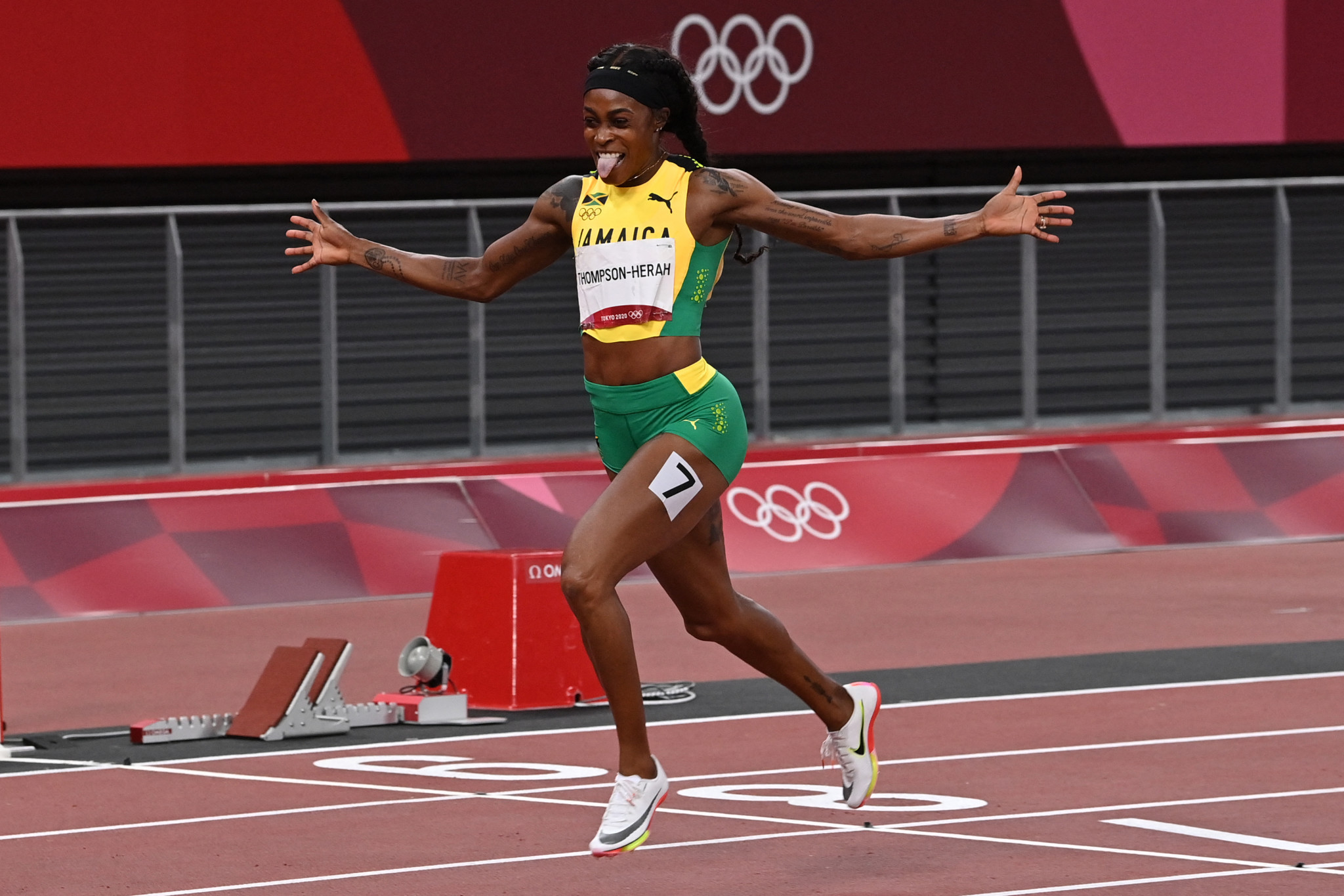 Jamaica's Elaine Thompson-Herah won 100m, 200m and 4x100m gold at Tokyo 2020 ©Getty Images