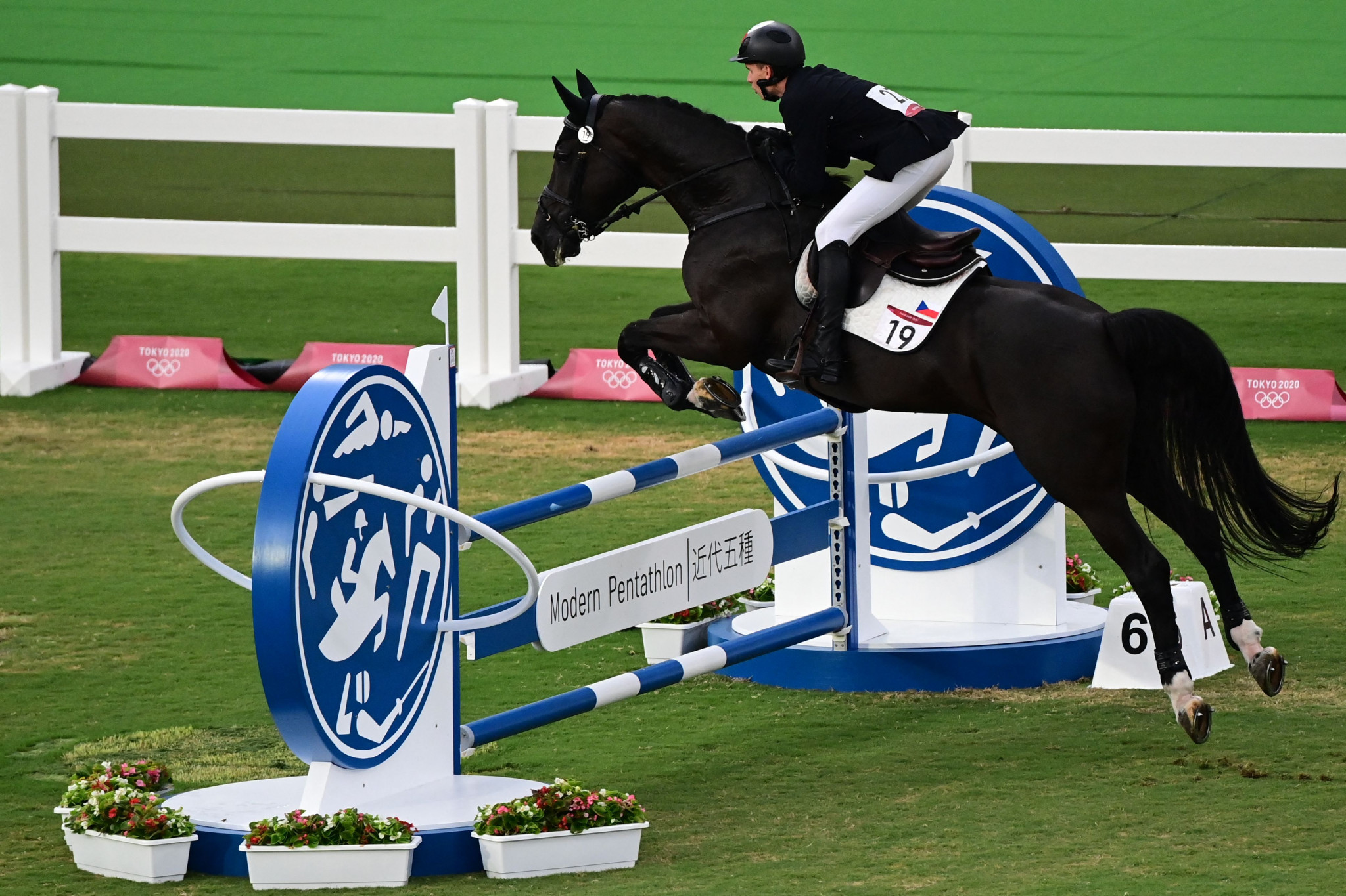 Riding is set to be replaced as the fifth discipline in modern pentathlon ©Getty Images