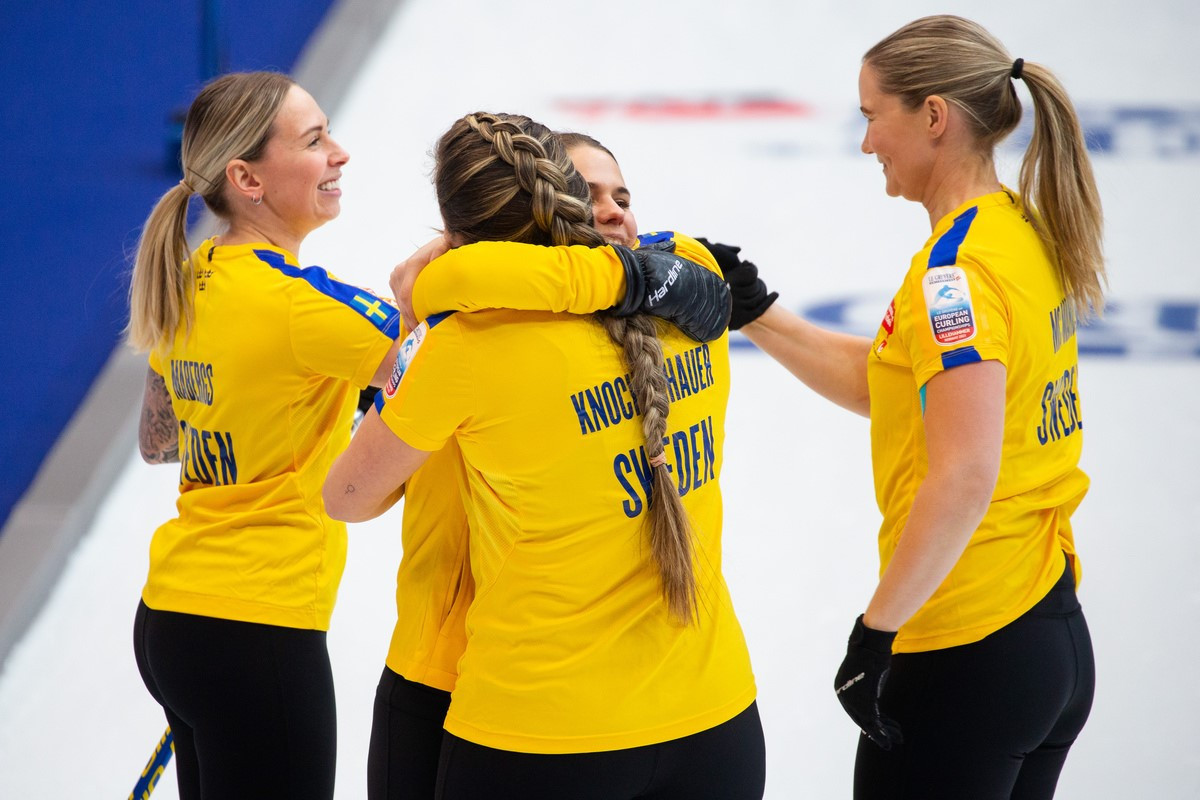 Sweden and Scotland will meet in the women's European Curling Championships final after both countries recorded narrow semi-final wins ©WCF/Celine Stucki
