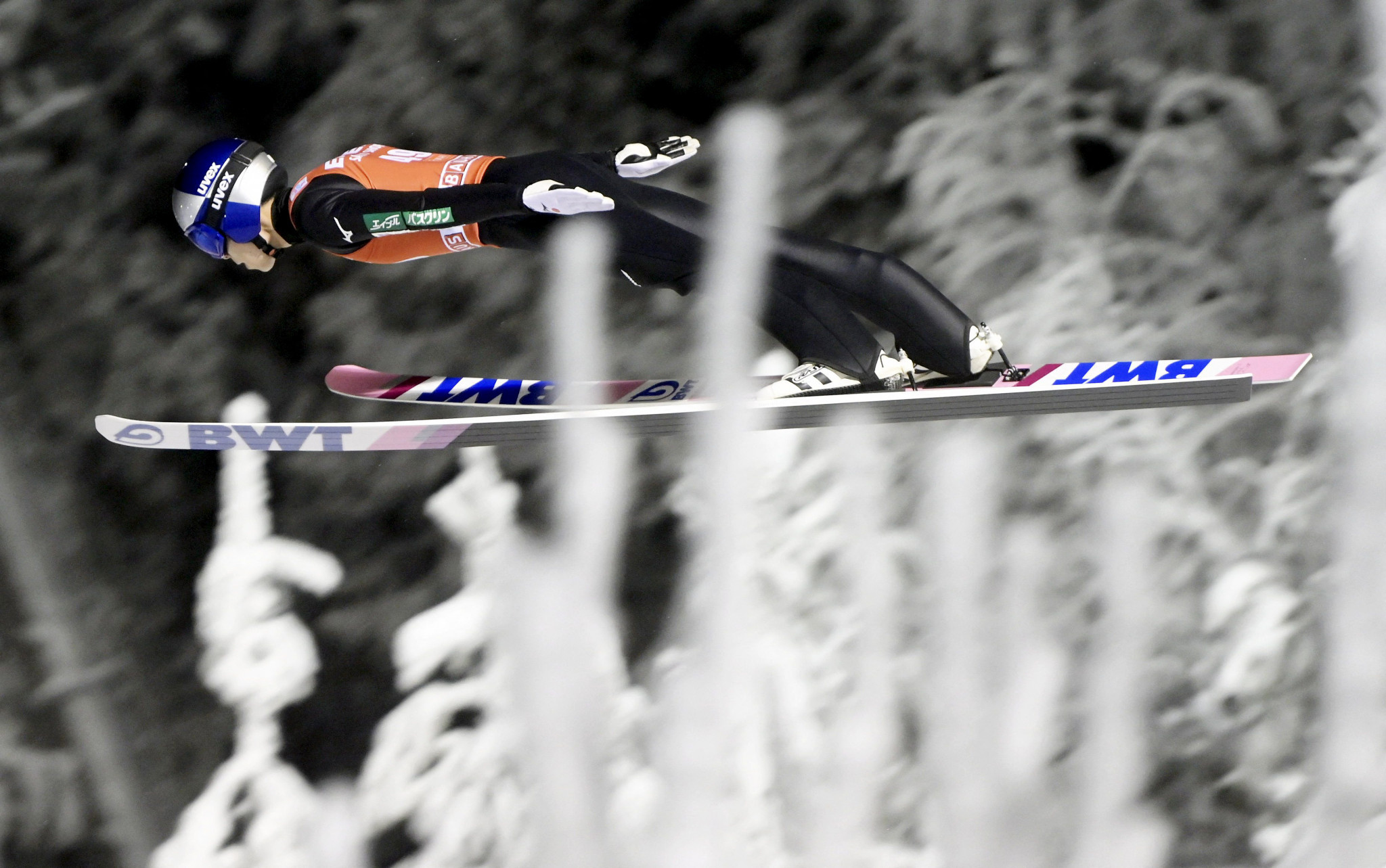 Kobayashi returns to winning ways at Ruka Ski Jumping World Cup