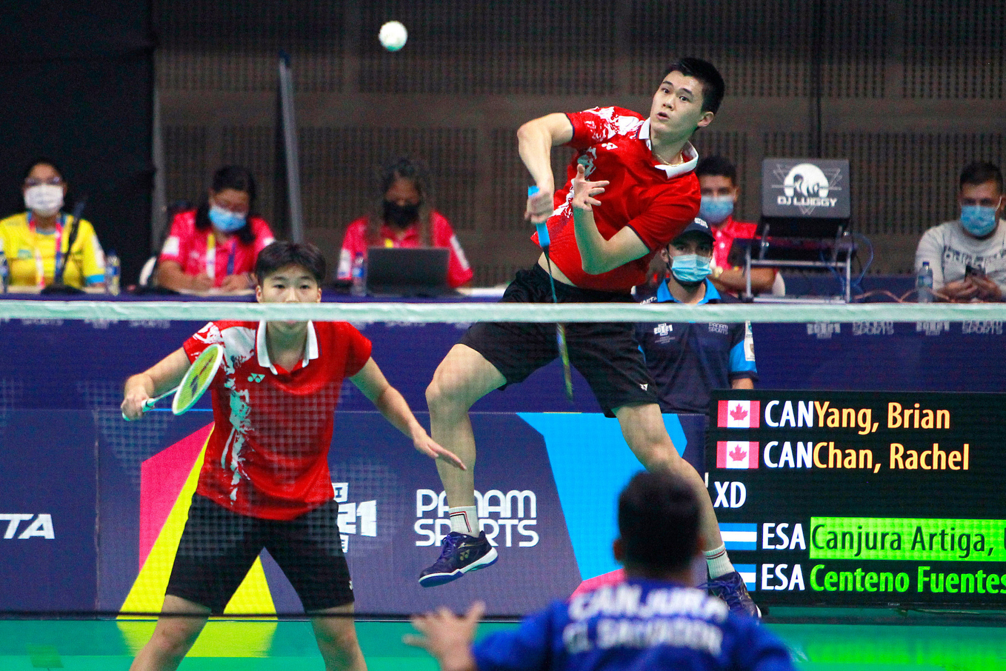 Brian Yang and Rachel Chan of Canada both won two gold medals at the 2021 Junior Pan American Games badminton tournaments ©Agencia.Xpress Media