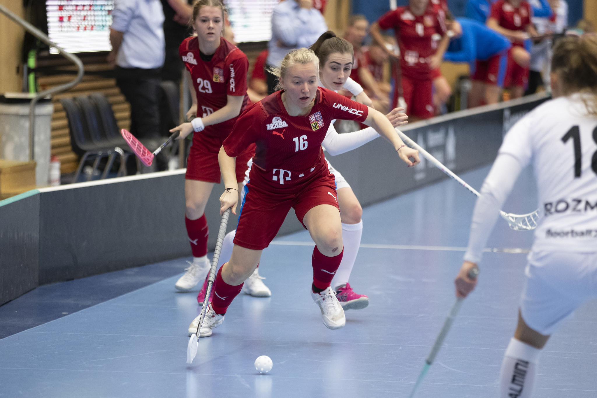 Czech Republic defeated Poland 6-2 today ©IFF/Peter Bohlin 