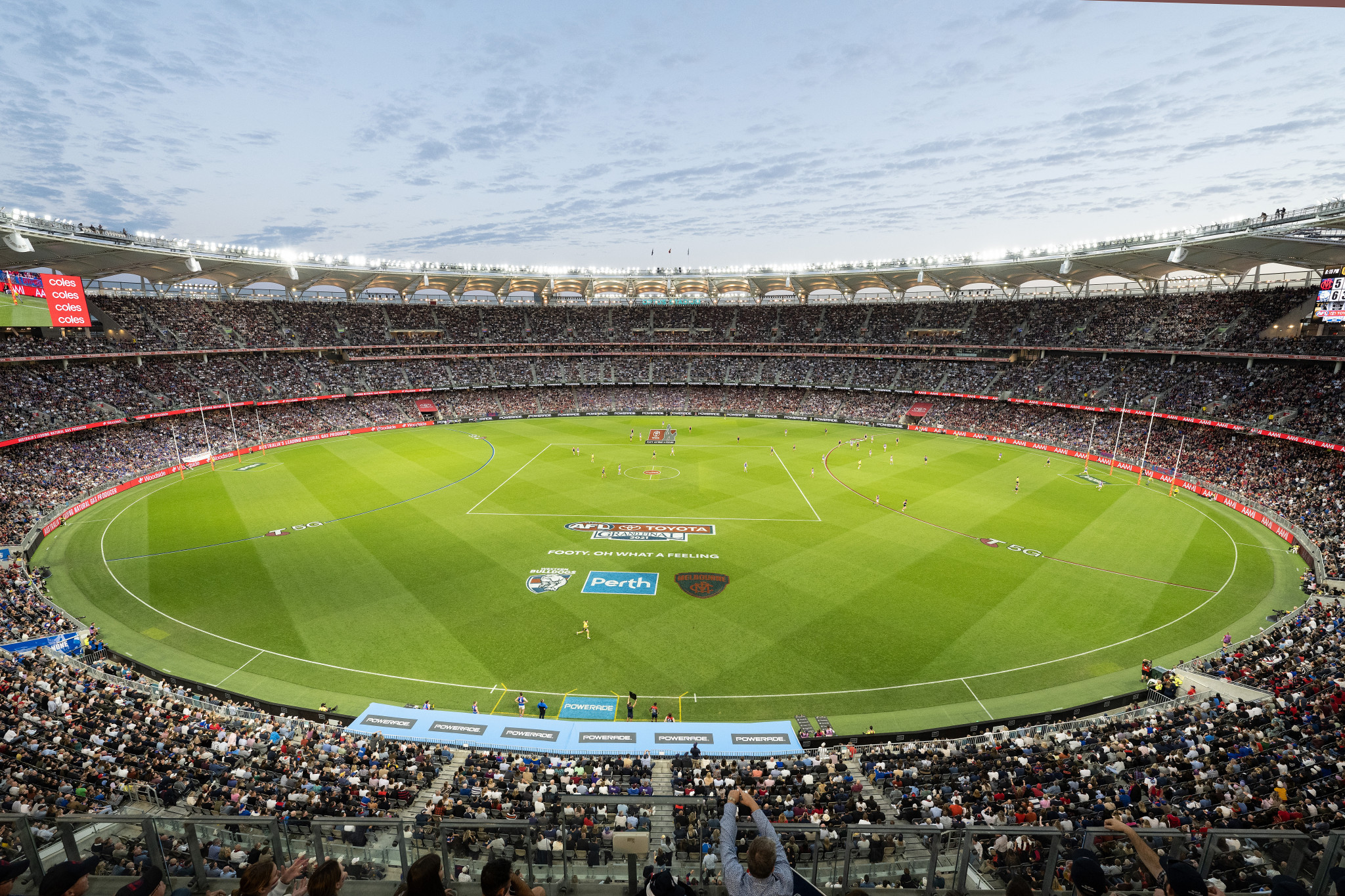Optus Stadium in Perth looks set to lose its Ashes Test ©Getty Images