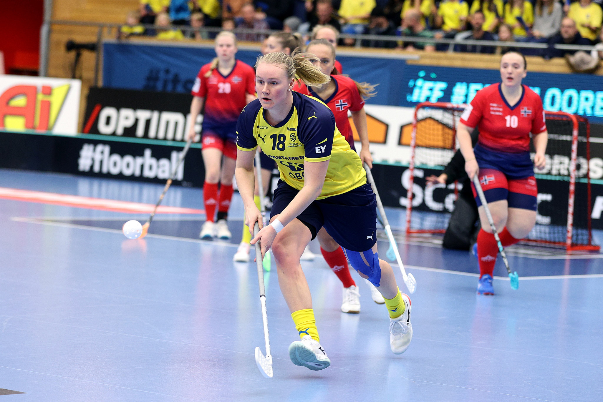 Sweden's pursuit of an eighth consecutive Women's World Floorball Championship remains on course ©IFF/Per Wiklund