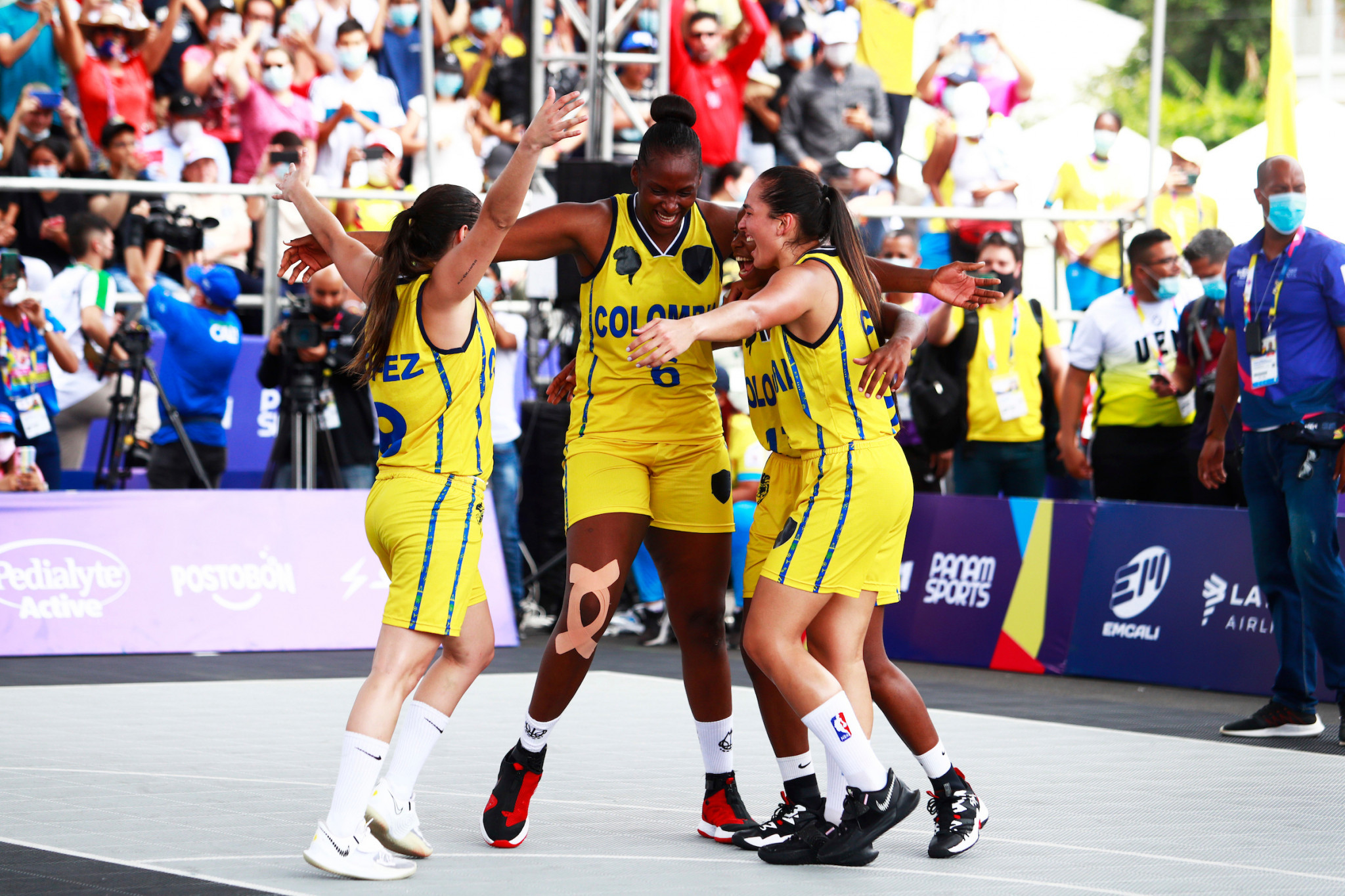 Colombia recorded a 20-17 win against the Dominican Republic to claim the women's 3x3 basketball gold medal ©Agencia.Xpress Media