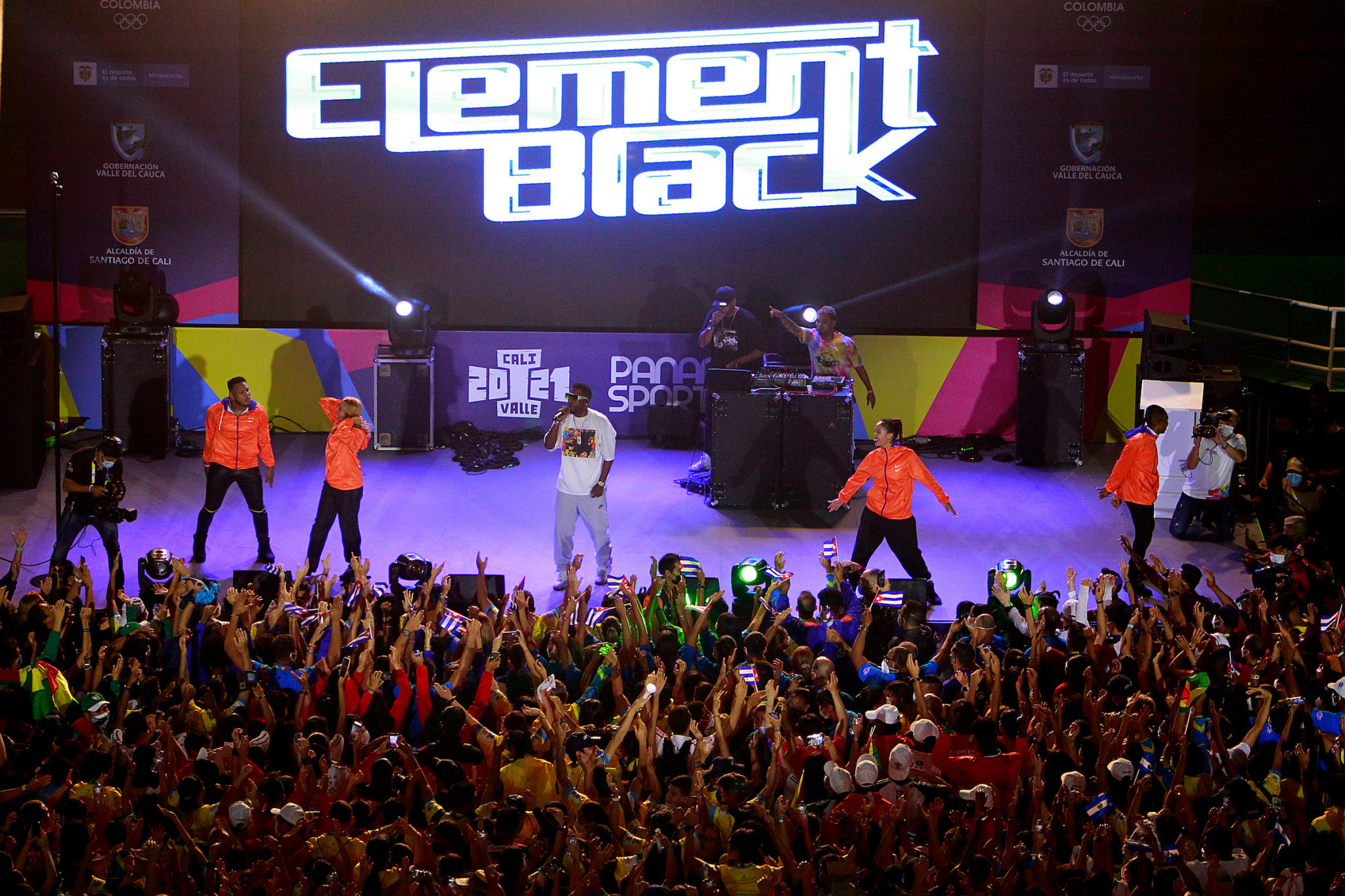 Element Black closed proceedings in Cali, although their performances seemed to divide opinion among attendees ©Agencia.Xpress Media 