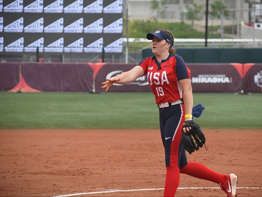 Alissa Humphrey's perfect game helped the United States begin heir World Cup title defence in dominant fashion ©WBSC