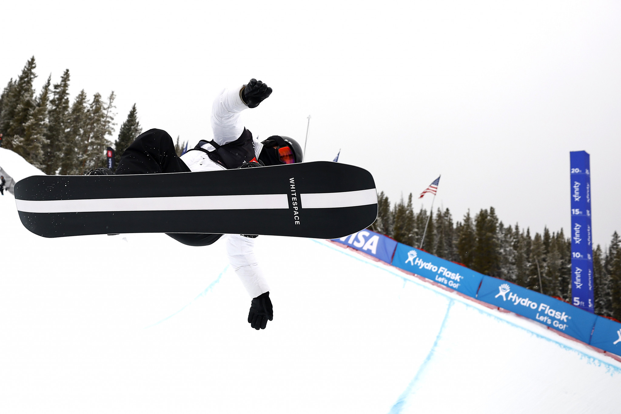 White reaches Snowboard World Cup final in Copper Mountain as Japanese dominate