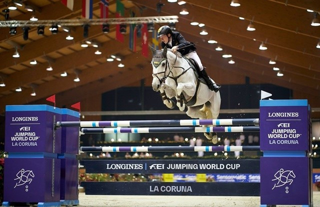 Topphoff takes first FEI Jumping World Cup victory in Spain