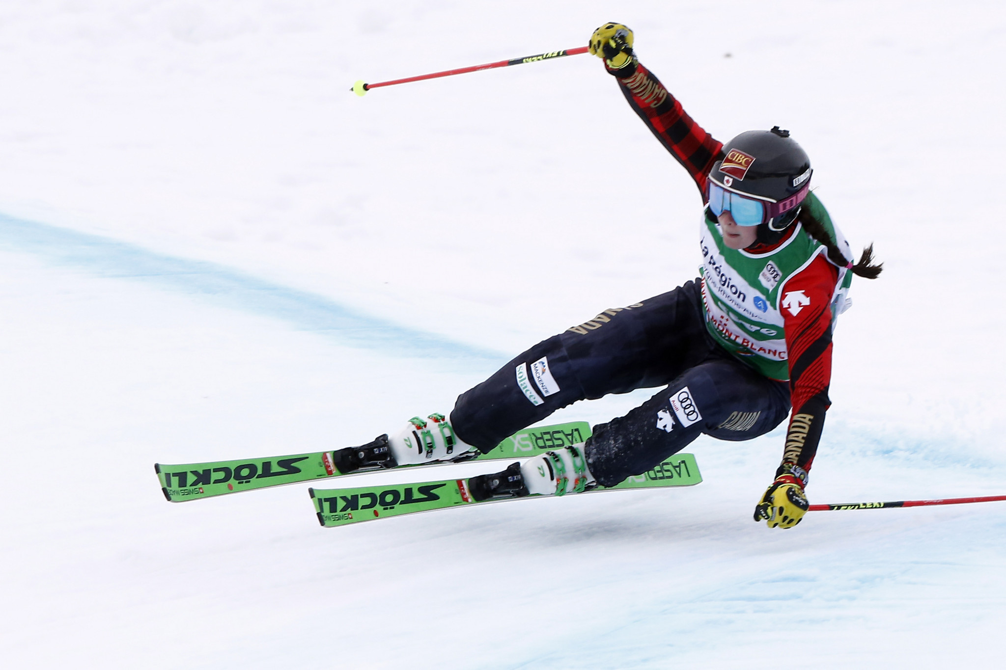 Thompson triumphs at Ski Cross World Cup in Arosa