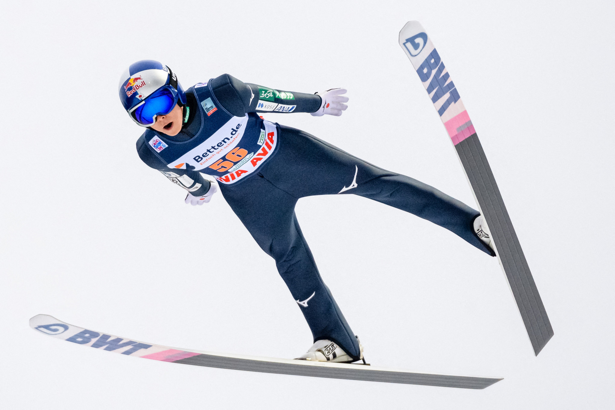 Ryoyu Kobayashi leads qualifying in the FIS Ski Jumping World Cup event in Engelberg ©Getty Images